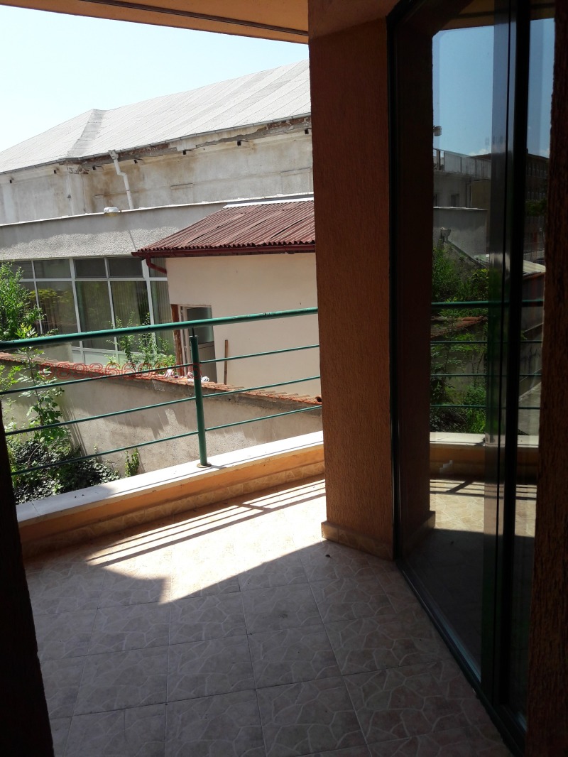 Дава под наем 2-СТАЕН, гр. Пловдив, Кършияка, снимка 11 - Апартаменти - 53291902