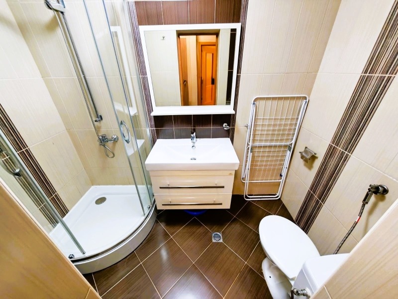 Дава под наем 2-СТАЕН, гр. София, Оборище, снимка 3 - Апартаменти - 53126668