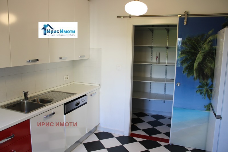 Дава под наем 4-СТАЕН, гр. София, Изток, снимка 6 - Апартаменти - 52613839