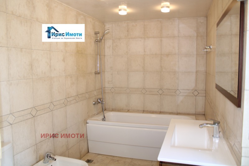 Дава под наем 4-СТАЕН, гр. София, Изток, снимка 13 - Апартаменти - 52613839