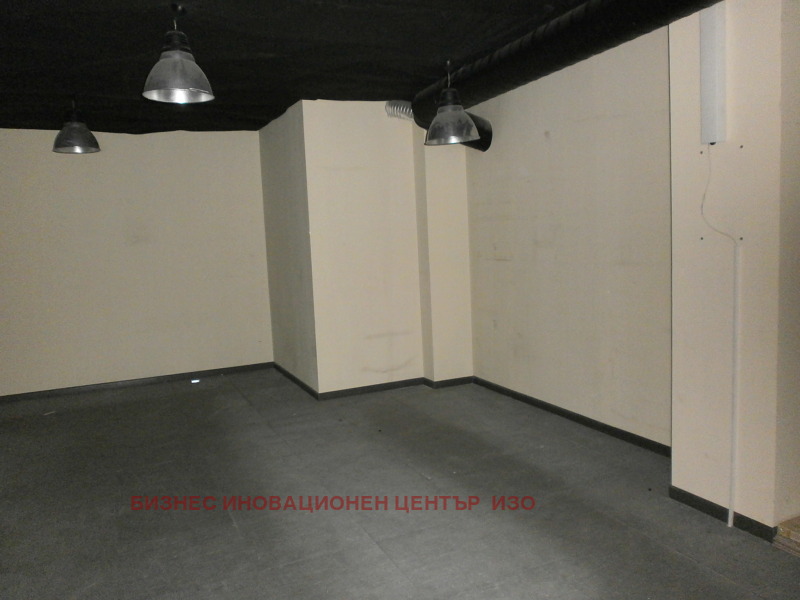 Дава под наем ОФИС, гр. София, 7-ми 11-ти километър, снимка 15 - Офиси - 50618348