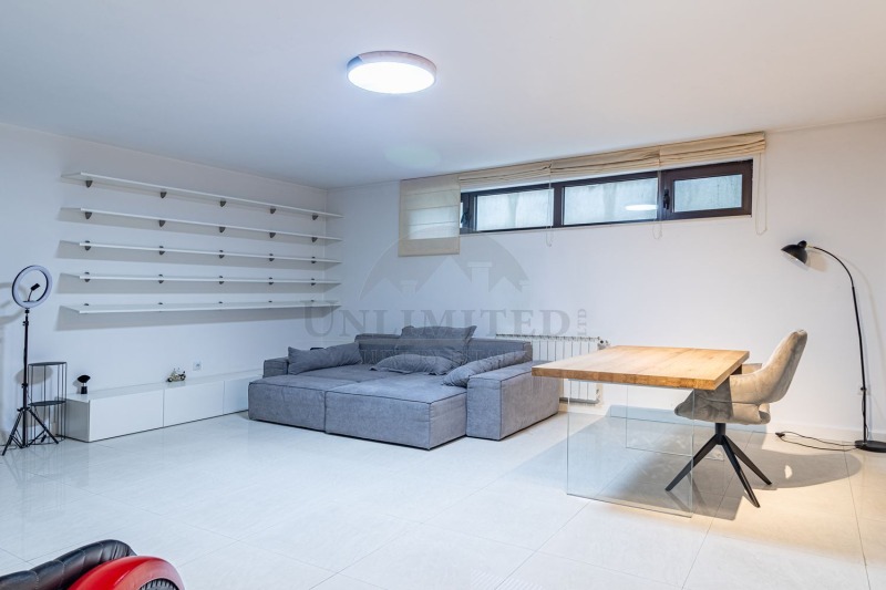 A louer  Maison Sofia , Malinova dolina , 538 m² | 38648959 - image [15]