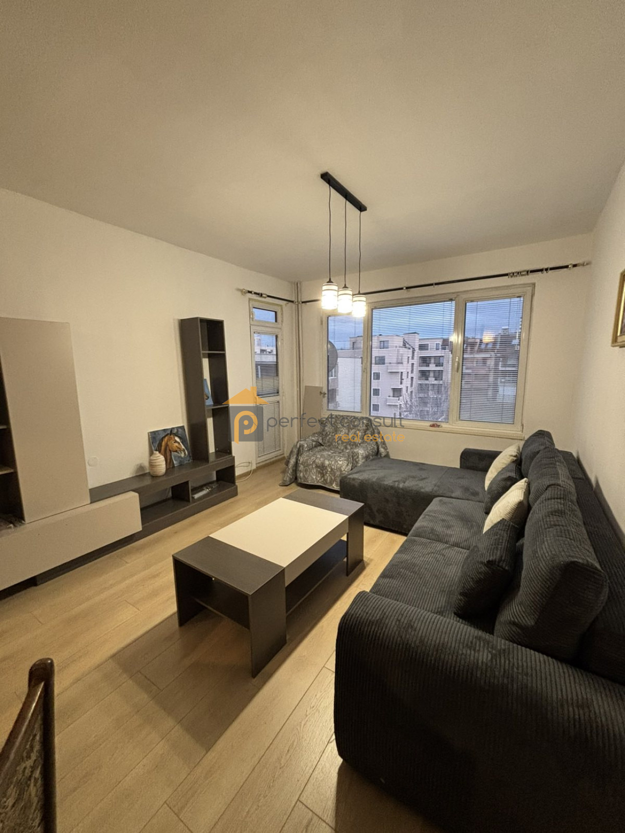 Дава под наем 3-СТАЕН, гр. Пловдив, Център, снимка 2 - Апартаменти - 53741329