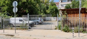 Издаје се Паркинг простор