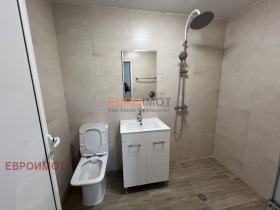 1 ložnice Vladaja, Sofia 8