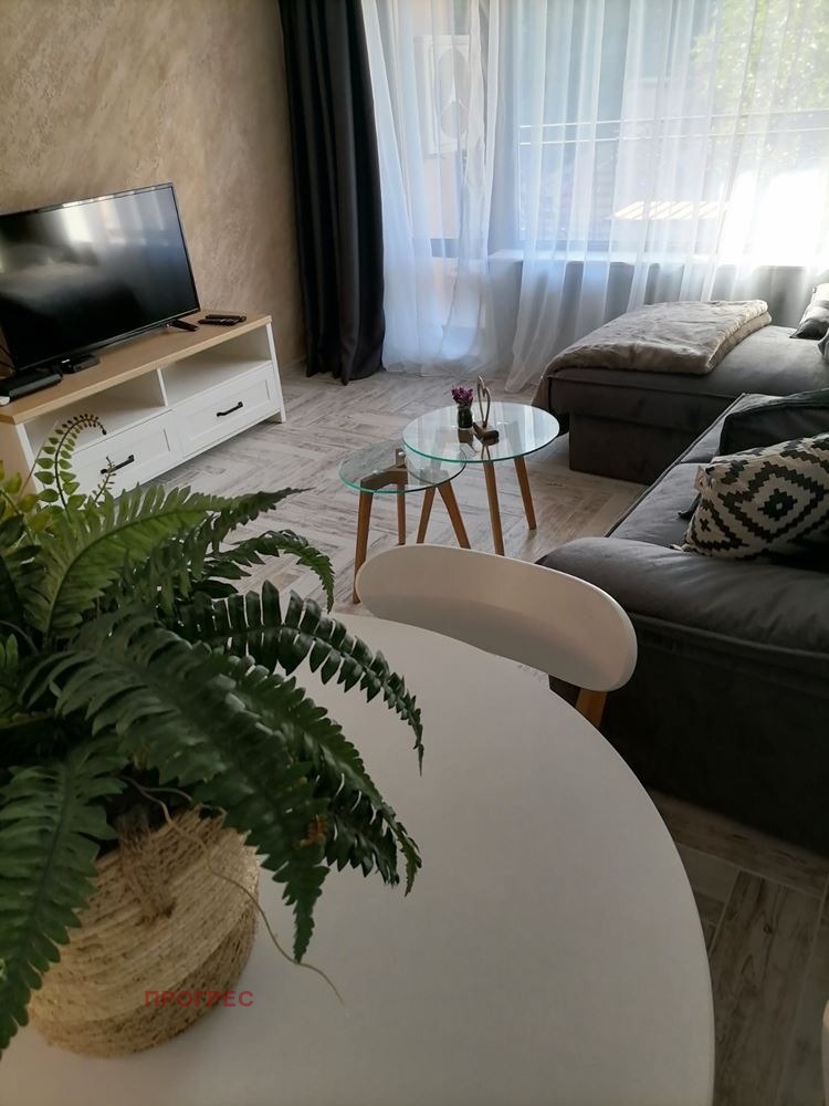 Дава под наем  2-стаен град Пловдив , Каменица 1 , 61 кв.м | 97478996 - изображение [2]