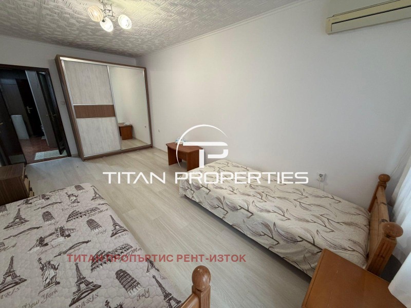 Дава под наем 3-СТАЕН, гр. Бургас, Възраждане, снимка 4 - Апартаменти - 53070962