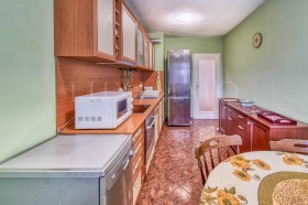 2 bedroom Lozenets, Sofia 8