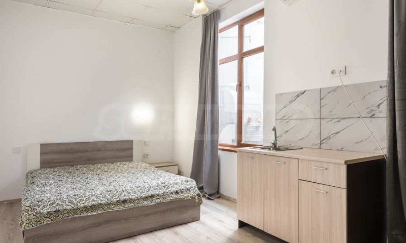 A louer  Studio Varna , Gratska mahala , 35 m² | 52155875