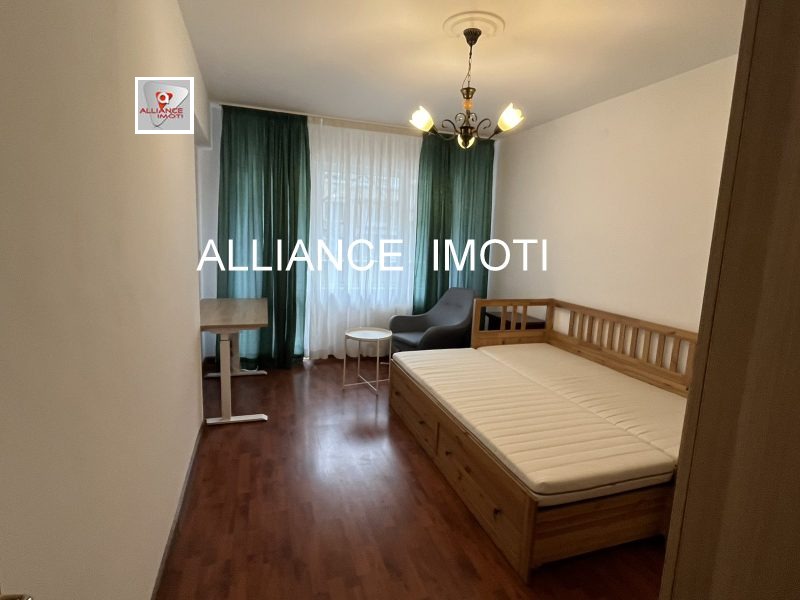 Издаје се  2 спаваће собе Софија , Стрелбиште , 130 м2 | 90864169 - слика [13]