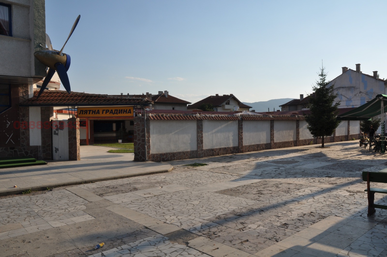 Дава под наем ЗАВЕДЕНИЕ, гр. Ихтиман, област София област, снимка 12 - Заведения - 54029105