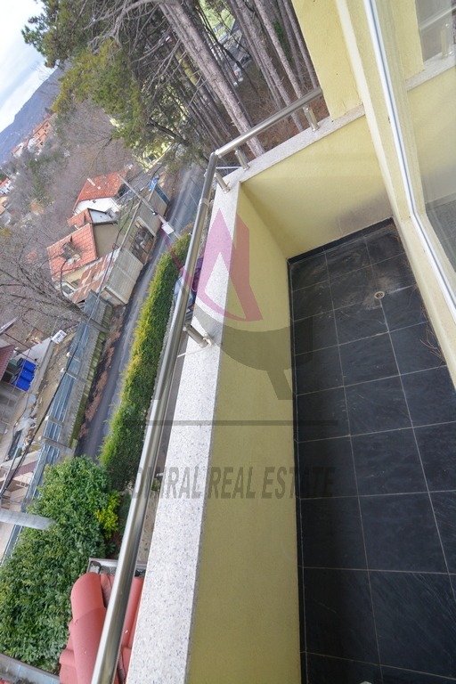 Дава под наем 2-СТАЕН, гр. Варна, Бриз, снимка 6 - Апартаменти - 53031450