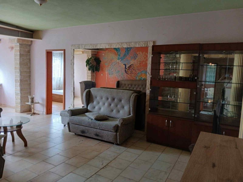 K pronájmu  1 ložnice Sofia , Manastirski livadi , 70 m2 | 39710331