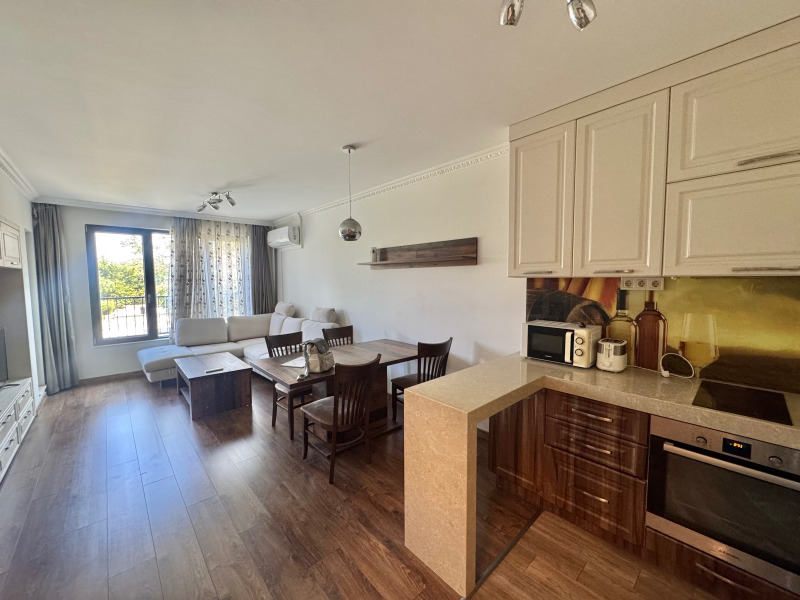 Zu vermieten  2 Schlafzimmer Sofia , Zona B-5 , 95 qm | 12152589 - Bild [5]