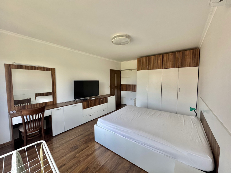 Zu vermieten  2 Schlafzimmer Sofia , Zona B-5 , 95 qm | 12152589 - Bild [10]