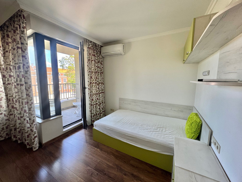 Zu vermieten  2 Schlafzimmer Sofia , Zona B-5 , 95 qm | 12152589 - Bild [6]