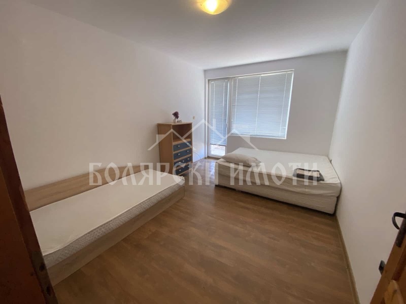 Дава под наем 3-СТАЕН, гр. Велико Търново, Колю Фичето, снимка 5 - Апартаменти - 53279573