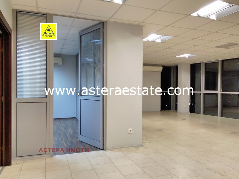 En renta  Oficina Blagoevgrad , Gramada , 155 metros cuadrados | 51329703 - imagen [3]