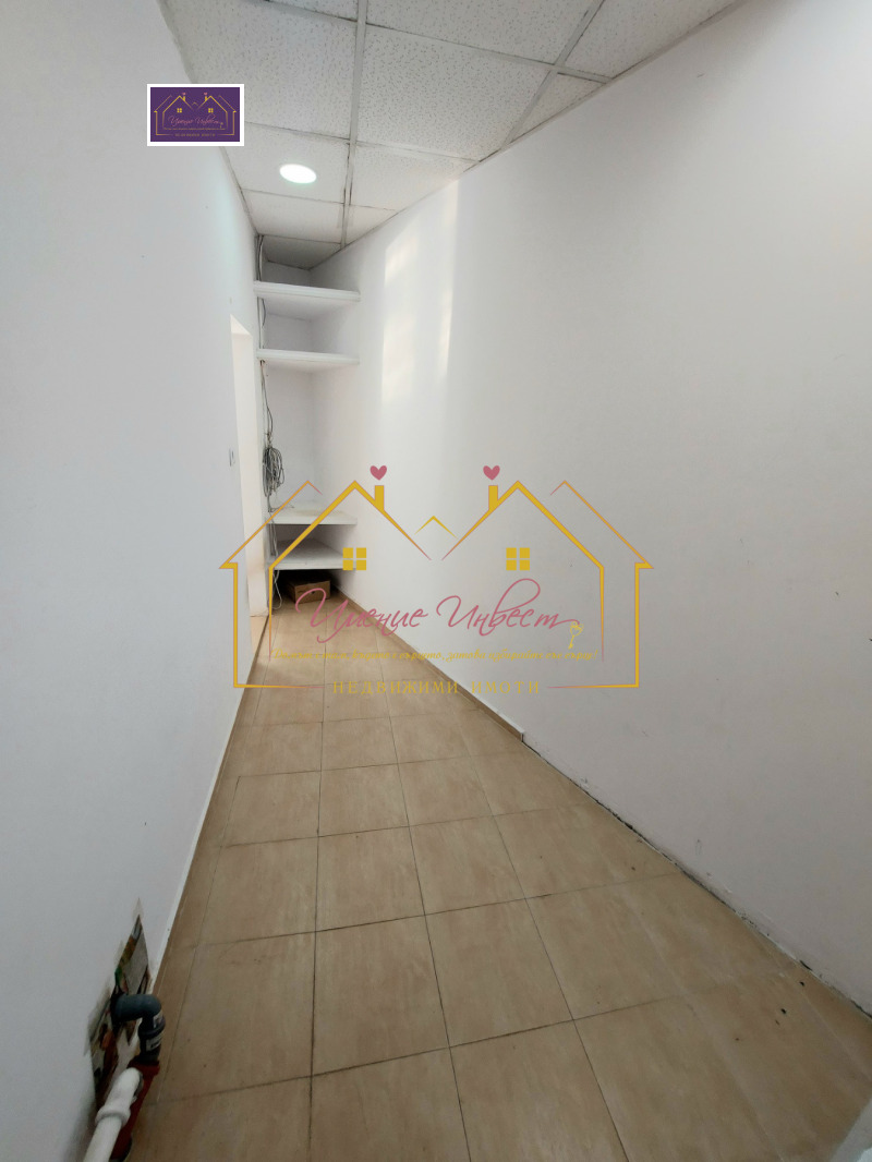 Дава под наем МАГАЗИН, гр. Русе, Център, снимка 3 - Магазини - 52538351