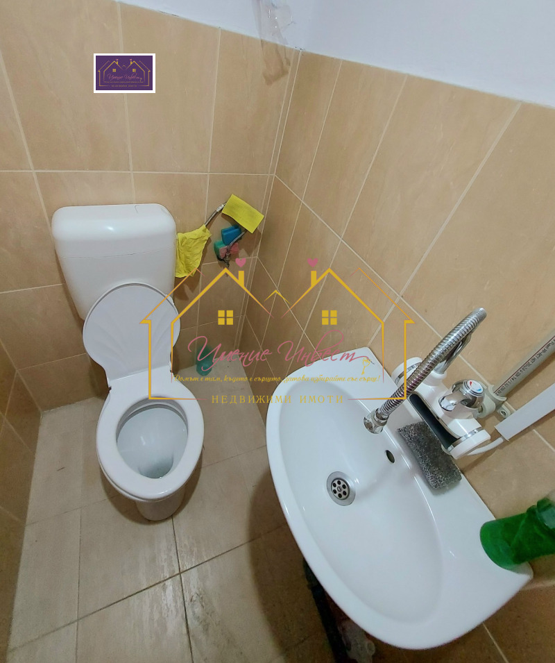 Дава под наем МАГАЗИН, гр. Русе, Център, снимка 4 - Магазини - 52538351