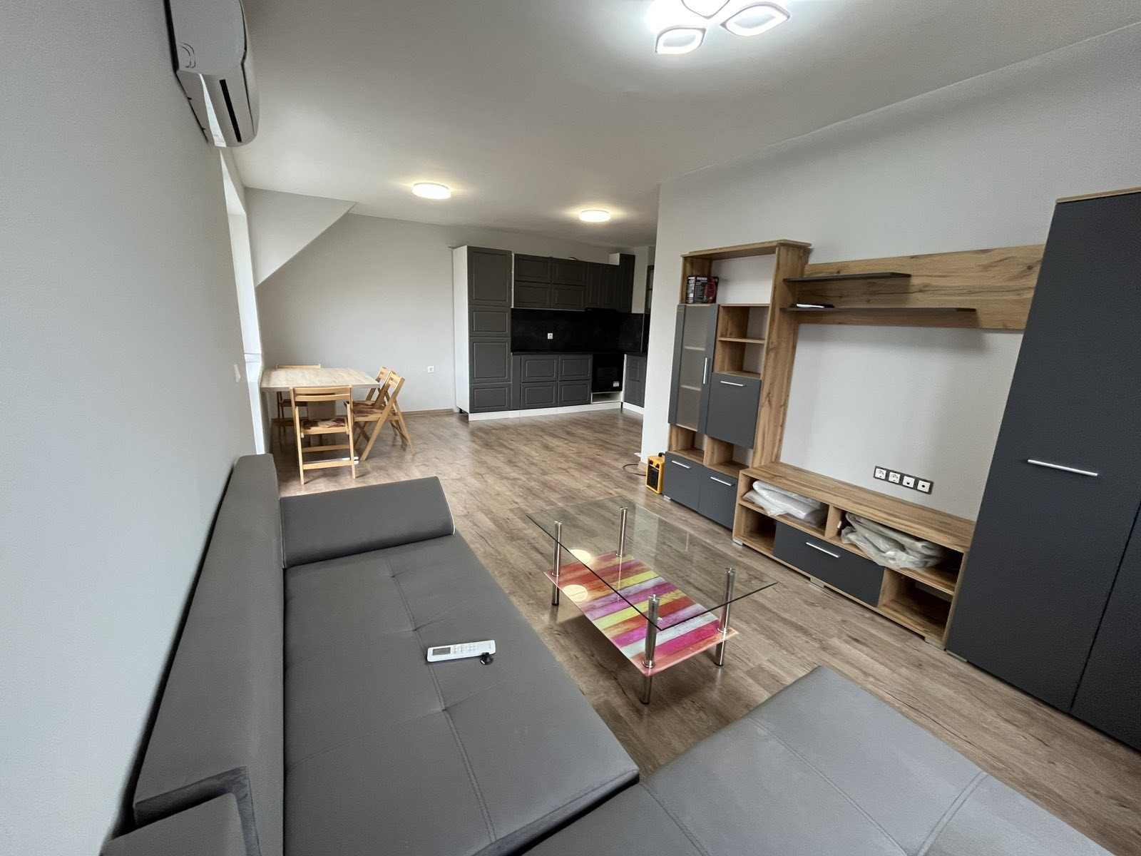 Дава под наем 2-СТАЕН, гр. София, Център