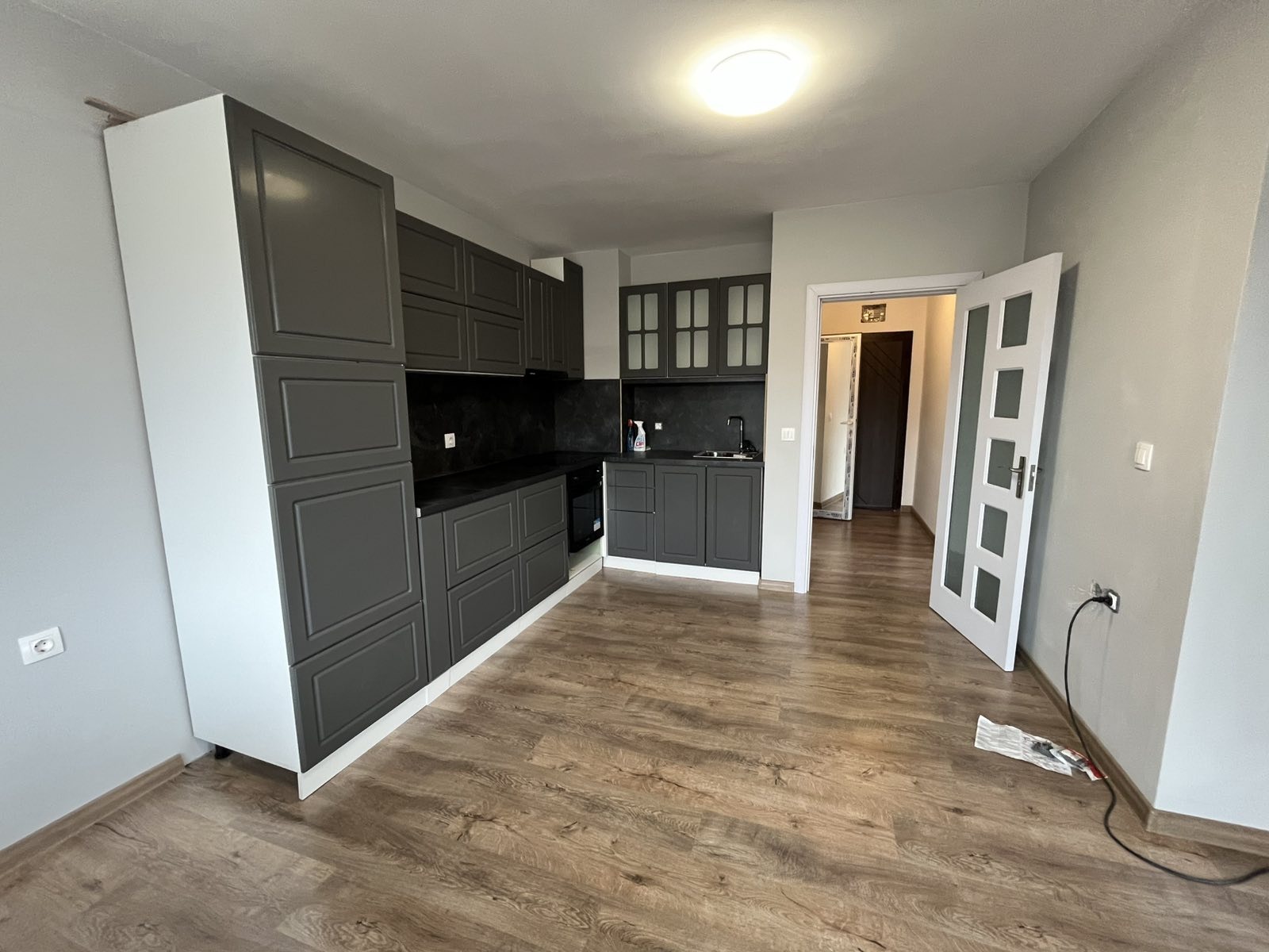 Дава под наем 2-СТАЕН, гр. София, Център, снимка 6 - Апартаменти - 54222909