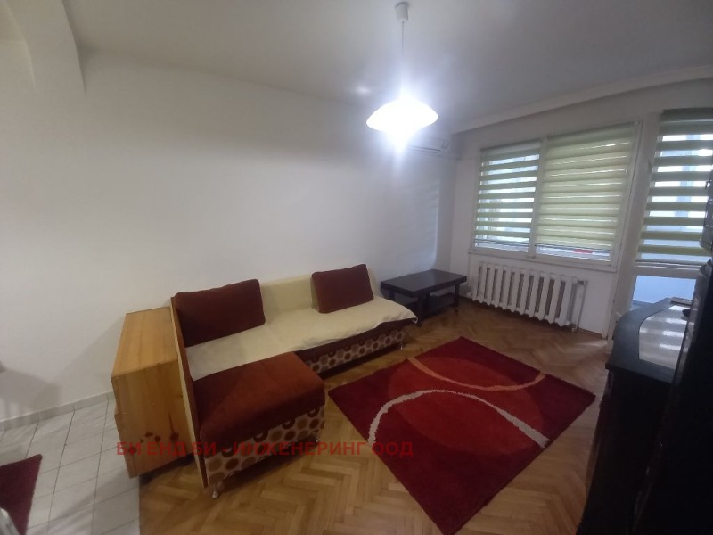 Kiralık  1 yatak odası Sofia , Centar , 68 metrekare | 56913267