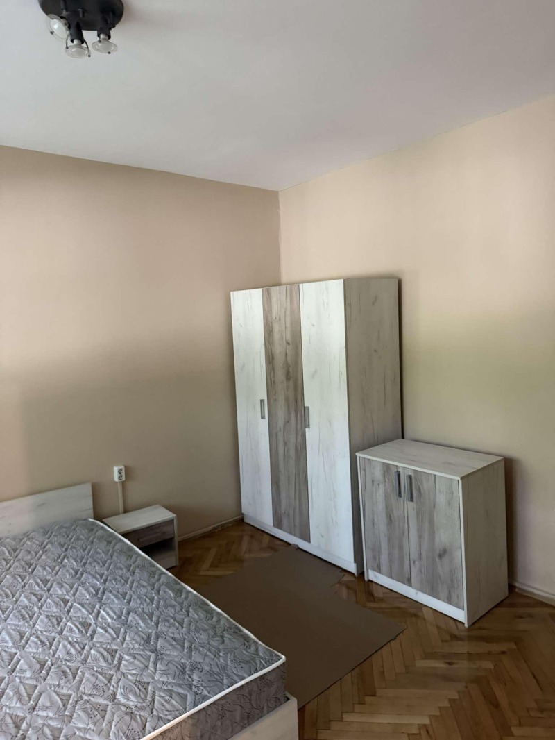 Da affittare  1 camera da letto Sofia , Geo Milev , 70 mq | 41736974 - Immagine [2]