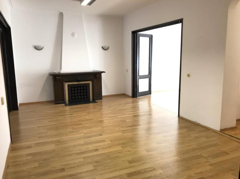 For Rent  2 bedroom Sofia , Tsentar , 110 sq.m | 99541130