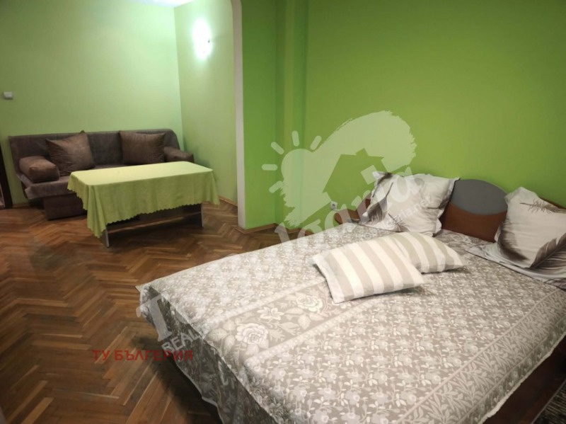 Дава под наем 3-СТАЕН, гр. Велико Търново, Света гора