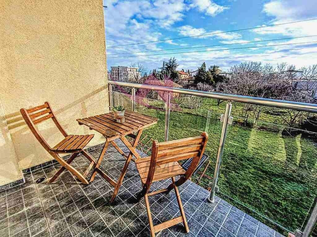 Дава под наем 3-СТАЕН, гр. Варна, Бриз, снимка 8 - Апартаменти - 53703075