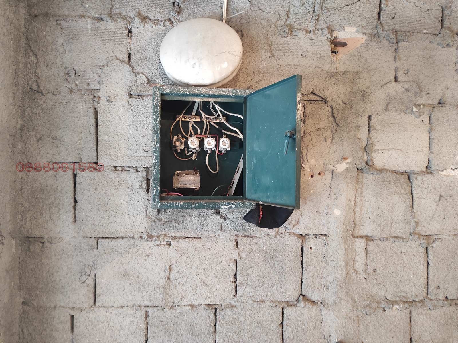 Дава под наем ГАРАЖ, ПАРКОМЯСТО, гр. София, Център, снимка 4 - Гаражи и паркоместа - 53715726