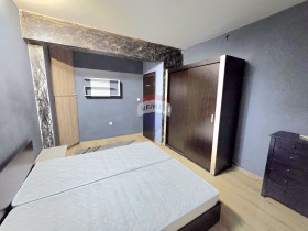 ���� ��� ���� 3-����� | Imot.bg � ����� ������ 8