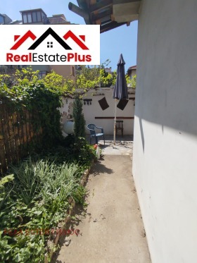 Industribygning Shirok tsentar, Pleven 5