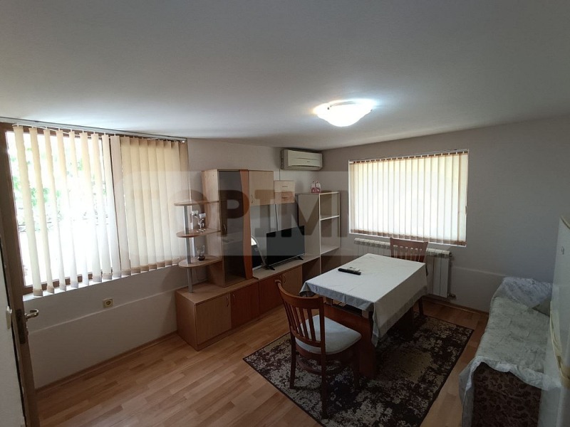 Дава под наем 2-СТАЕН, гр. Варна, Бриз