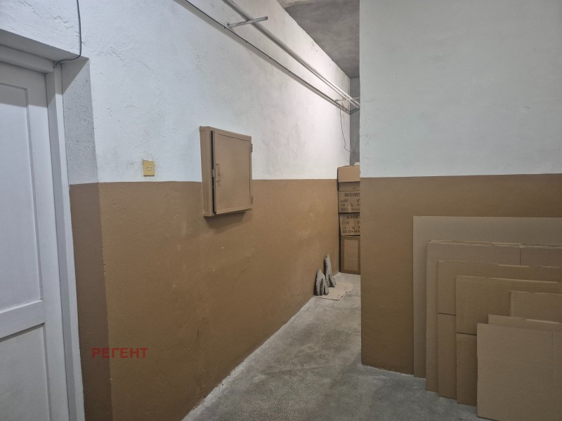 Дава под наем МАГАЗИН, гр. Габрово, Бичкиня, снимка 2 - Магазини - 53267192