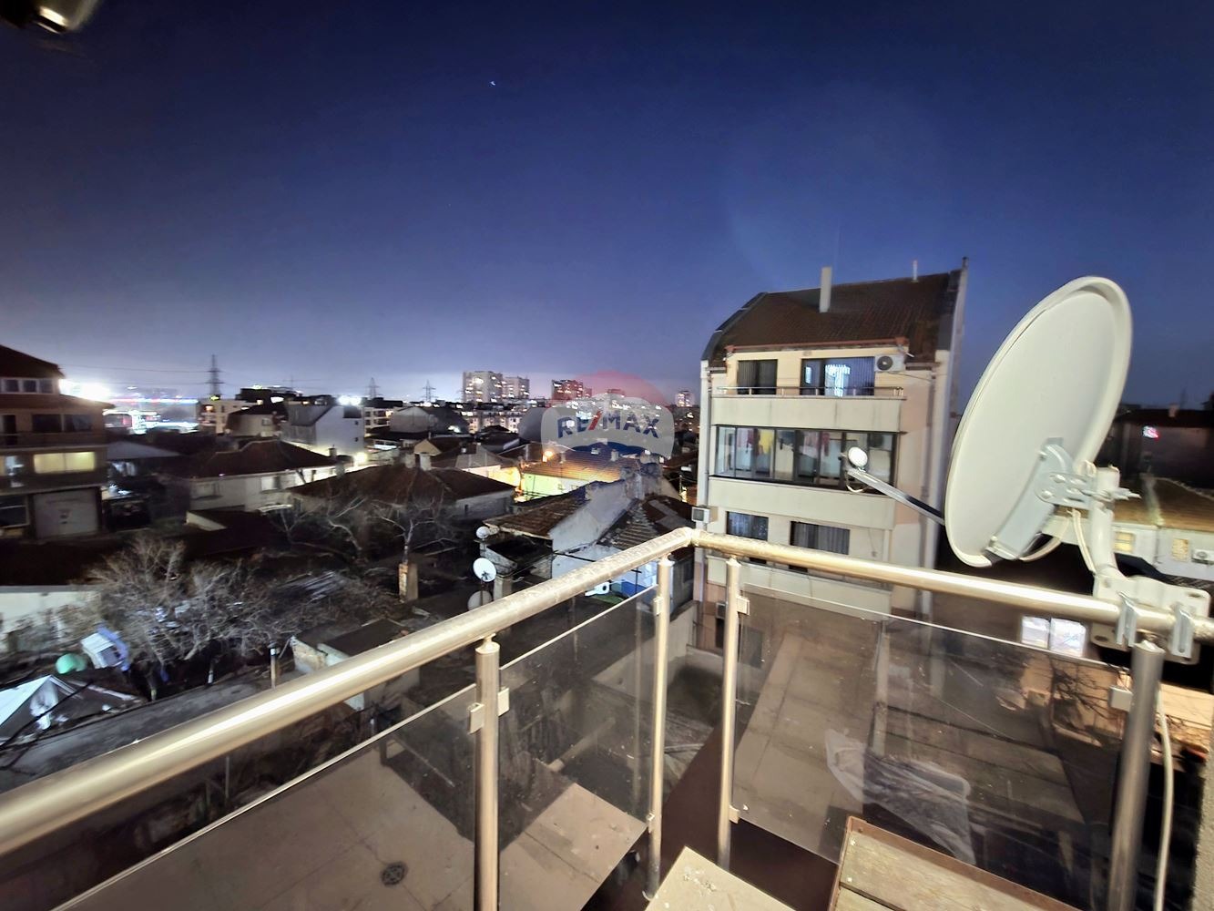 Дава под наем 3-СТАЕН, гр. Варна, Трошево, снимка 12 - Апартаменти - 53857769