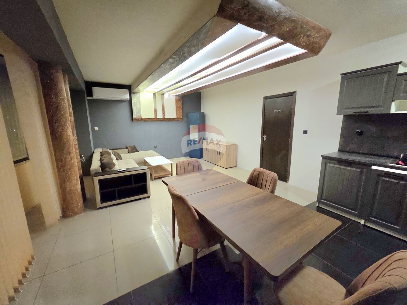 Дава под наем 3-СТАЕН, гр. Варна, Трошево, снимка 5 - Апартаменти - 53857769