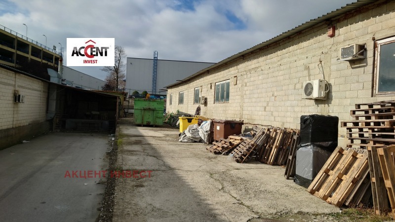 Дава под наем СКЛАД, гр. Варна, Западна промишлена зона, снимка 6 - Складове - 52704326