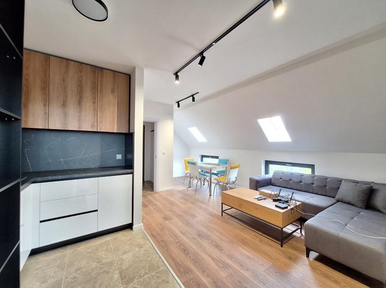 Da affittare  1 camera da letto Plovdiv , Hristo Smirnenski , 60 mq | 10300235 - Immagine [2]