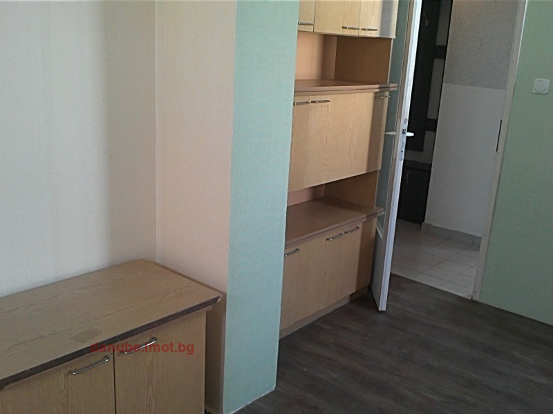 Дава под наем 2-СТАЕН, гр. Русе, Център, снимка 10 - Апартаменти - 52992025