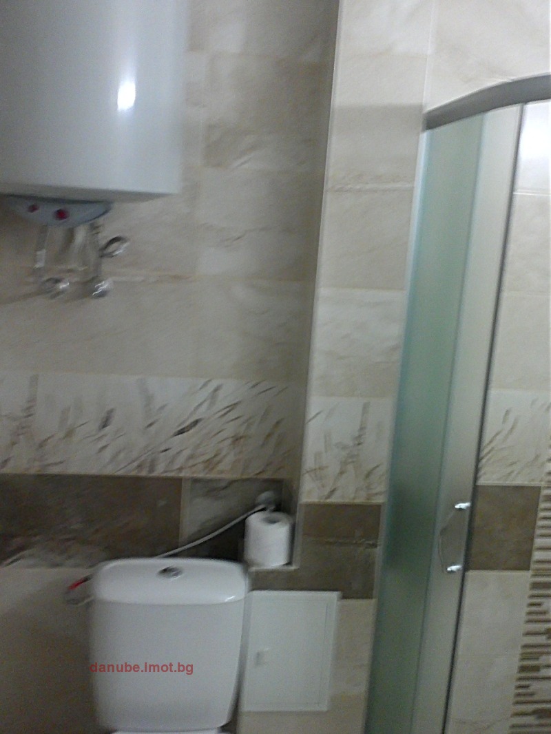 Дава под наем 2-СТАЕН, гр. Русе, Център, снимка 2 - Апартаменти - 52992025