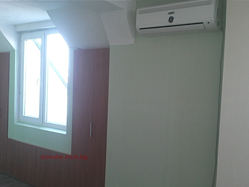 Дава под наем 2-СТАЕН, гр. Русе, Център, снимка 11 - Апартаменти - 52992025