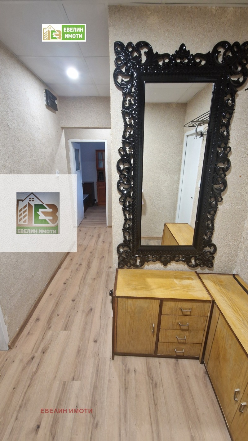 Дава под наем 3-СТАЕН, гр. Русе, Възраждане