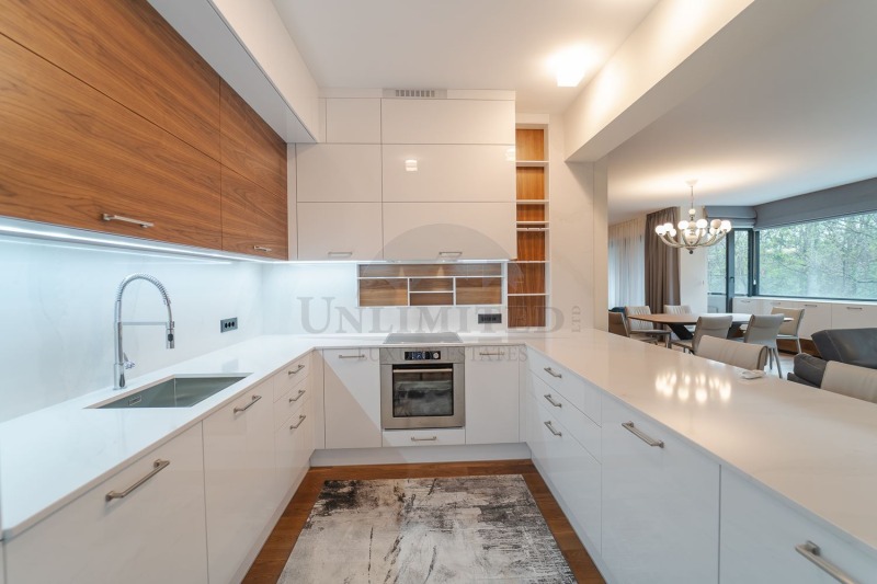 Zu vermieten  3 Schlafzimmer Sofia , Lozenez , 220 qm | 60595690 - Bild [12]