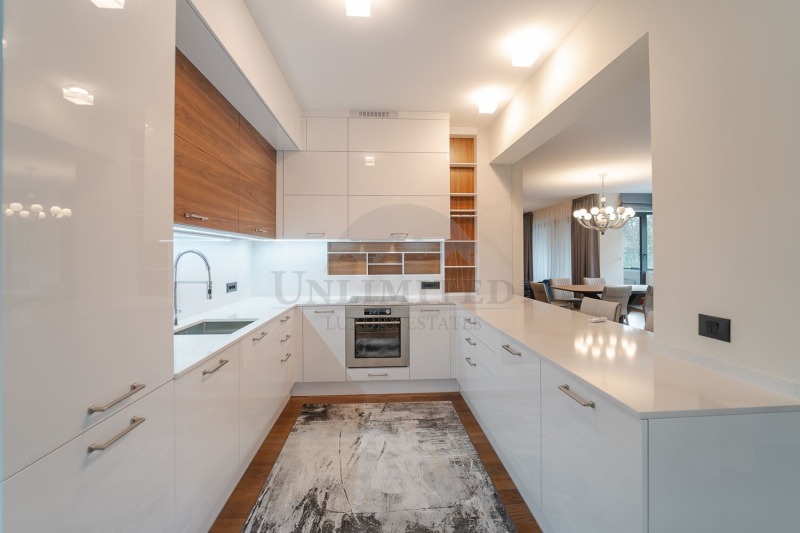 Zu vermieten  3 Schlafzimmer Sofia , Lozenez , 220 qm | 60595690 - Bild [10]