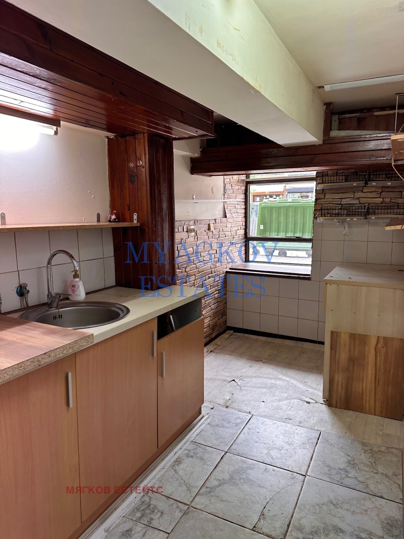 Издаје се  Схоп Софија , Центар , 9 м2 | 47431990 - слика [3]