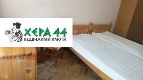 3 quartos Liatno kino Trakiia, Varna