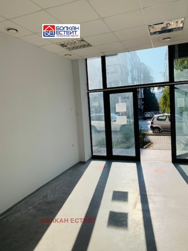 K pronájmu  Prodejna Veliko Tarnovo , Centar , 50 m2 | 90376723 - obraz [2]
