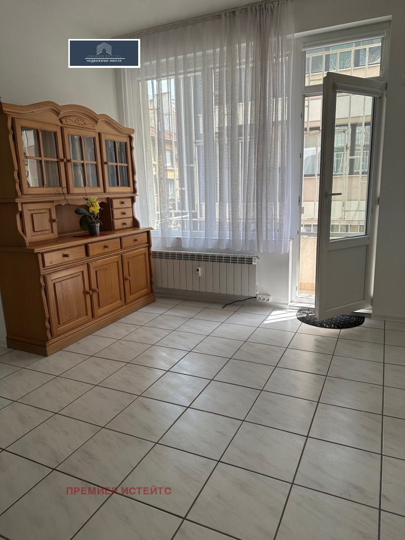 Te huur  2 slaapkamers Sofia , Oborishte , 90 m² | 48619846 - afbeelding [2]
